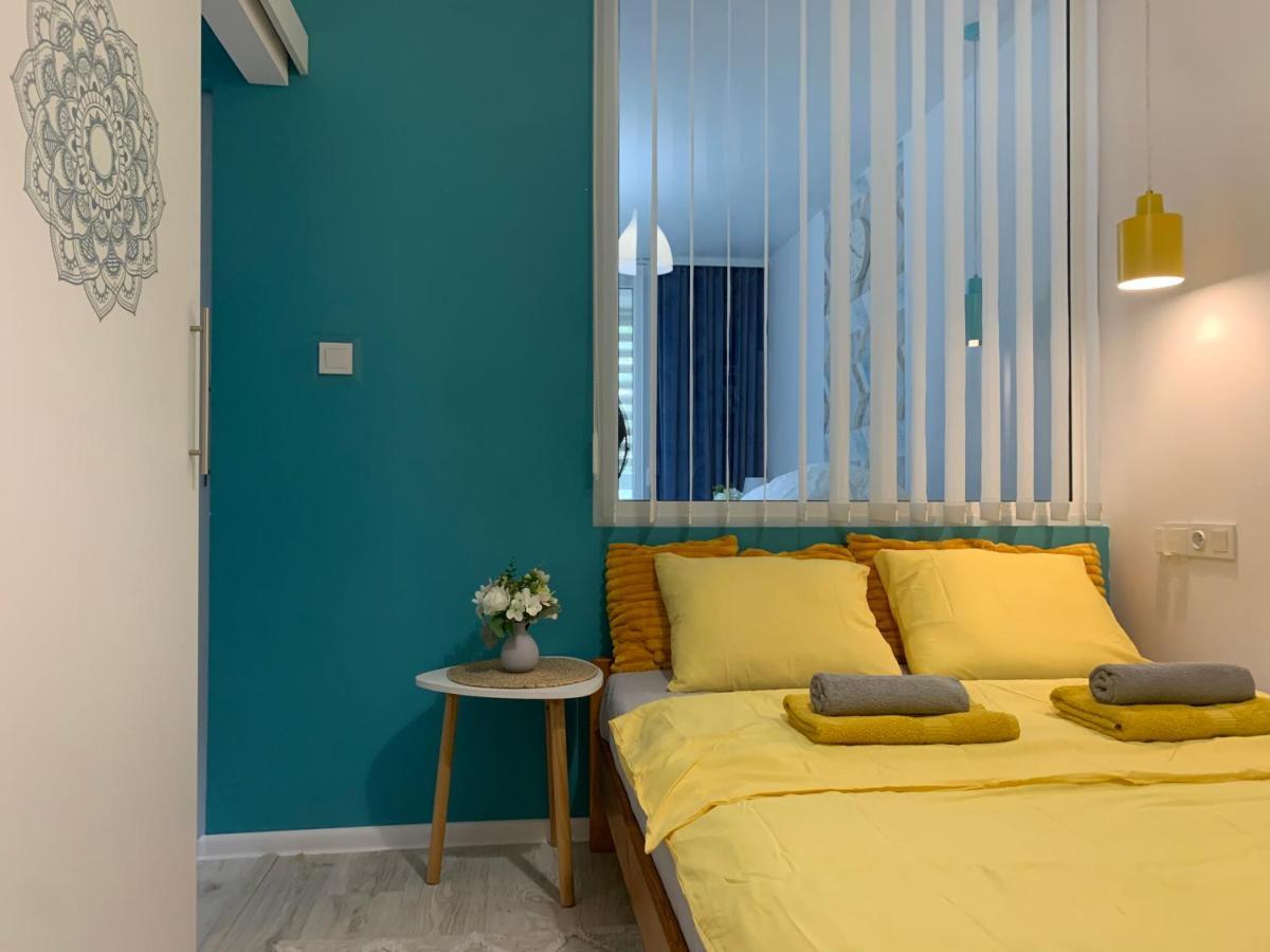 Apartament Unezko Gdansk Bagian luar foto