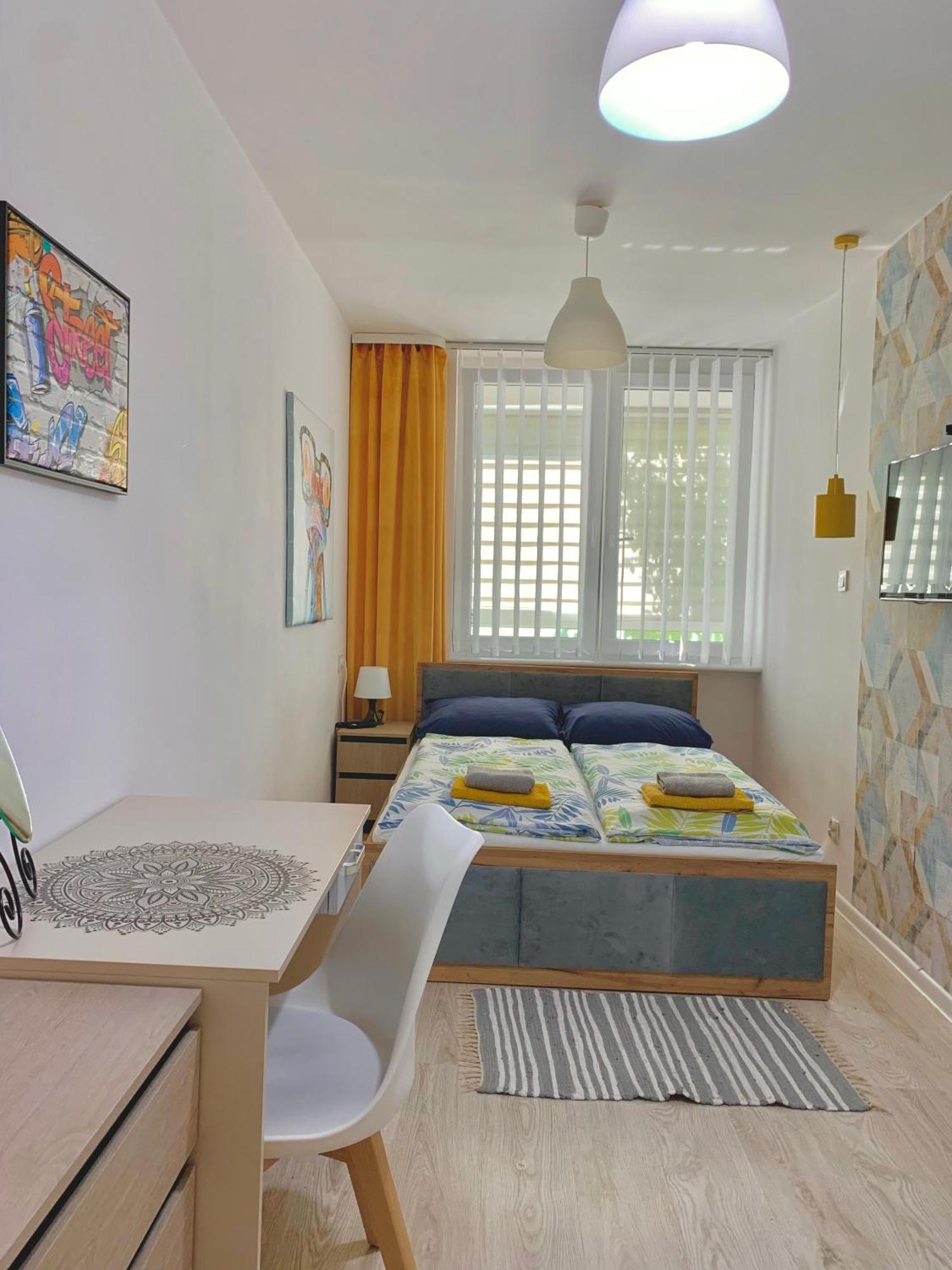 Apartament Unezko Gdansk Bagian luar foto